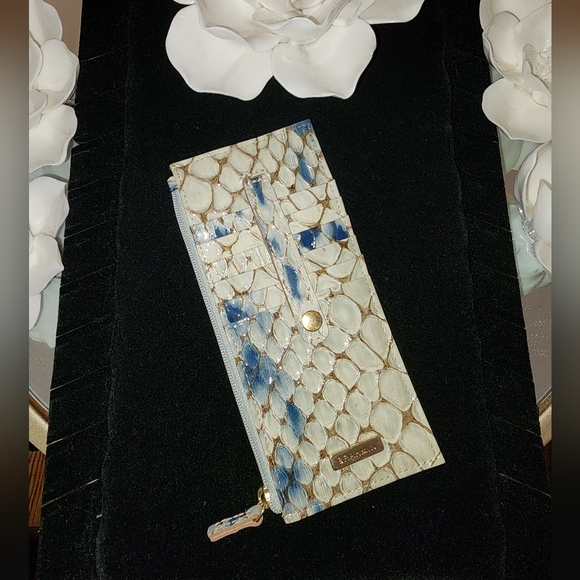 Brahmin Glacier Carlisle CC Wallet RARE - Picture 2 of 3